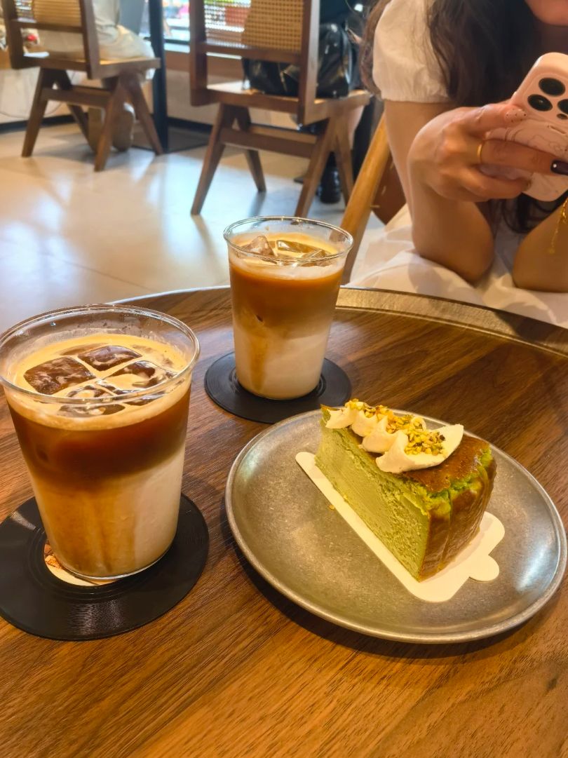 忙里偷闲，喝杯下午茶